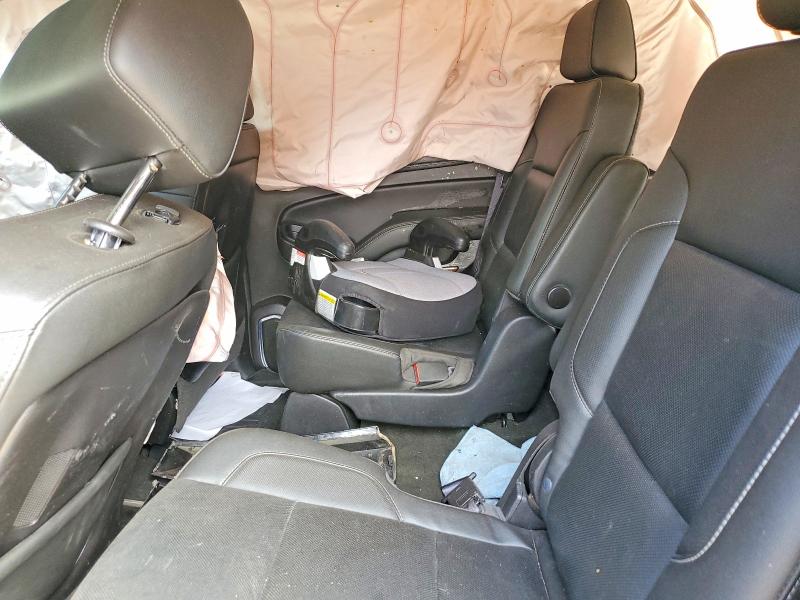 Photo 11 from auction – 2016 CHEVROLET TAHOE with VIN 1GNSKCKC6GR194980