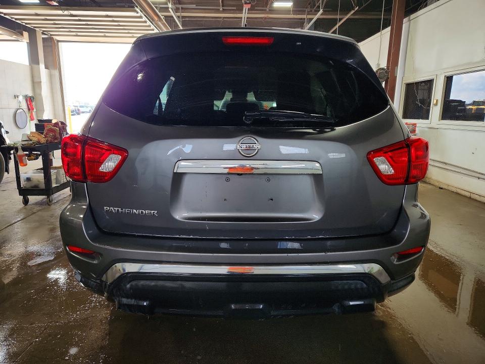 Photo 6 from auction – 2018 NISSAN PATHFINDER with VIN 5N1DR2MN5JC650513