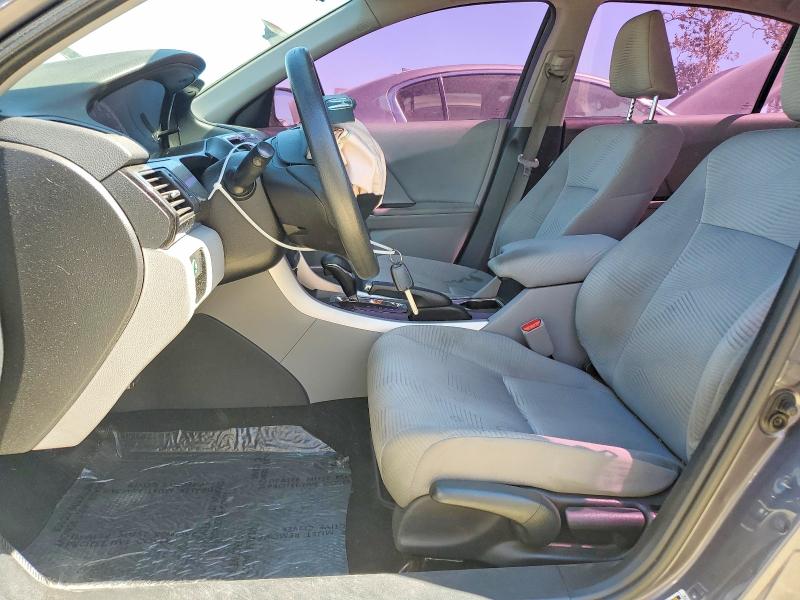 Photo 7 from auction – 2016 HONDA ACCORD with VIN 1HGCR2F33GA018031