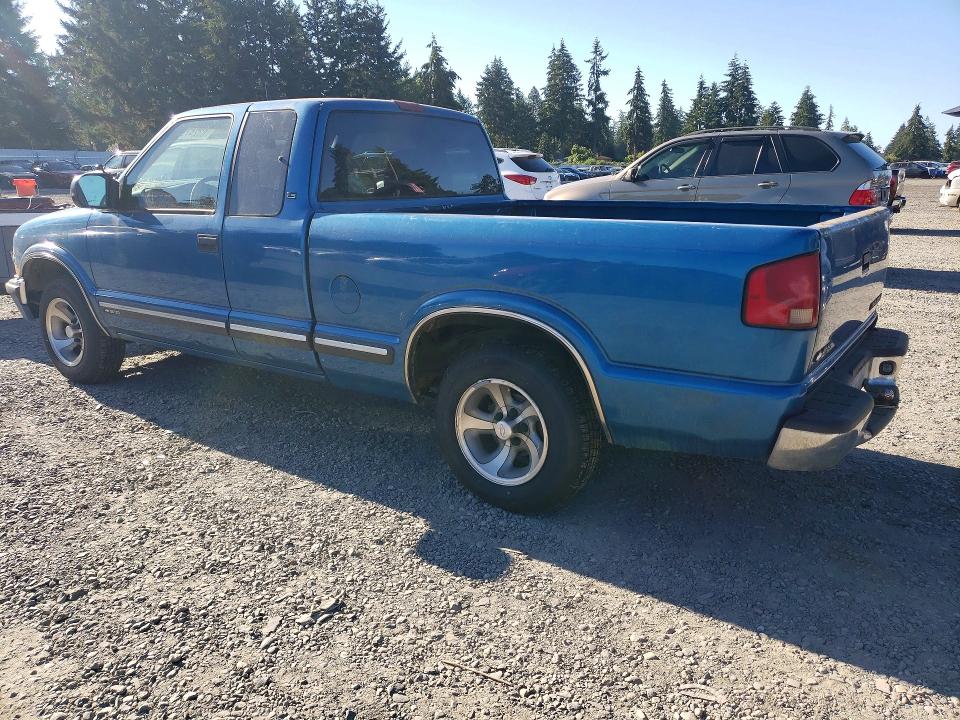 Photo 2 from auction – 2000 CHEVROLET S TRUCK with VIN 1GCCS1955Y8241898