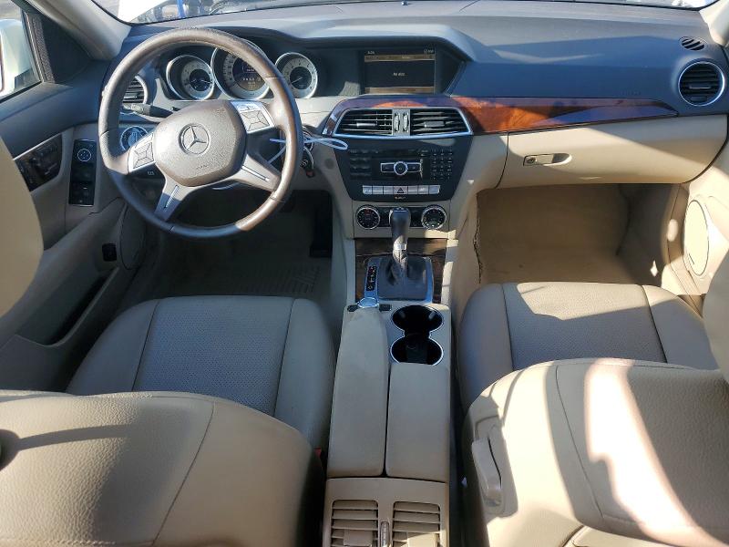 Photo 8 from auction – 2012 MERCEDES-BENZ C with VIN WDDGF8BB7CA649065