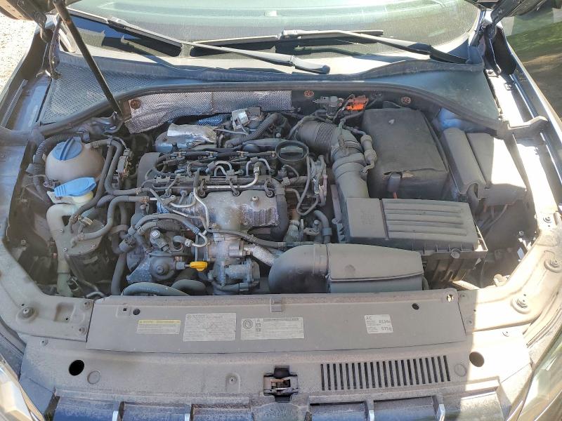 Photo 11 from auction – 2015 VOLKSWAGEN PASSAT with VIN 1VWAN7A33EC040406