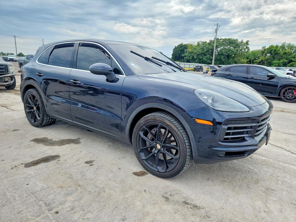 Photo 4 from auction – 2022 PORSCHE CAYENNE with VIN WP1AA2AY1NDA04719
