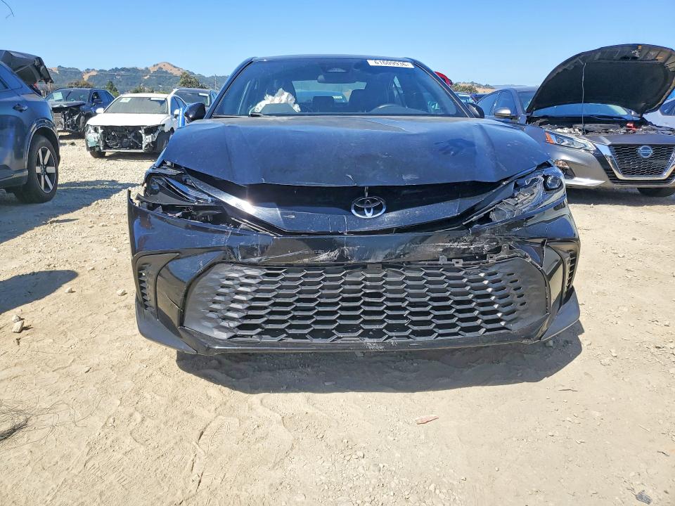 Photo 5 from auction – 2025 TOYOTA CAMRY with VIN 4T1DAACK2SU564984