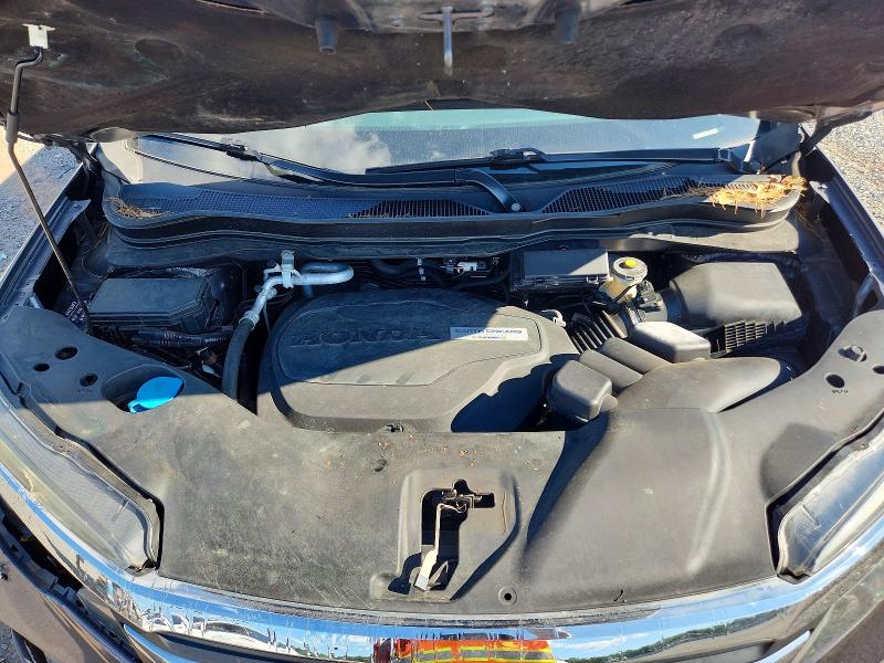 Photo 12 from auction – 2017 HONDA PILOT with VIN 5FNYF6H78HB016286