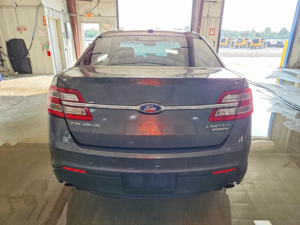 Photo 6 from auction – 2017 FORD TAURUS with VIN 1FAHP2F87HG102606