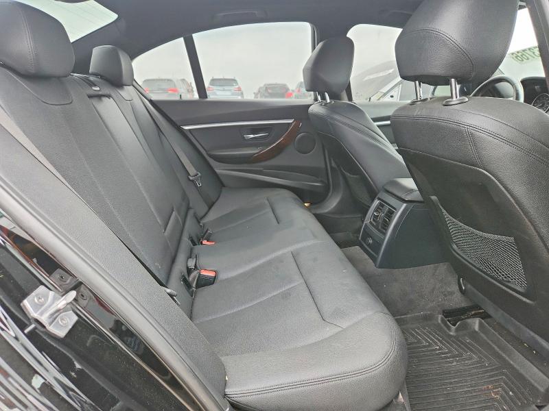 Photo 10 from auction – 2018 BMW 330 with VIN WBA8D9G58JNU66791