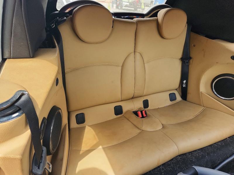 Photo 10 from auction – 2010 MINI COOPER with VIN WMWMS3C52ATY09307