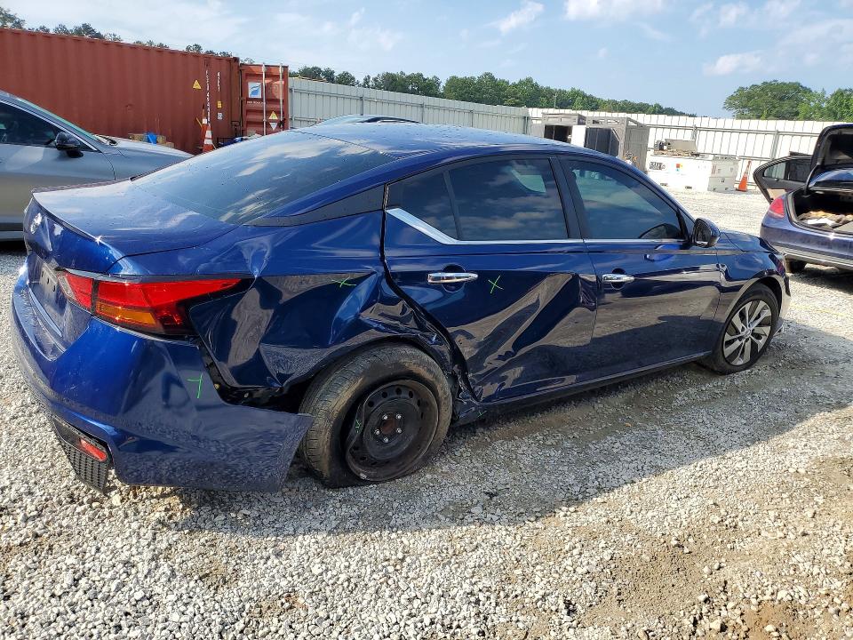 Photo 3 from auction – 2022 NISSAN ALTIMA with VIN 1N4BL4BVXNN316764