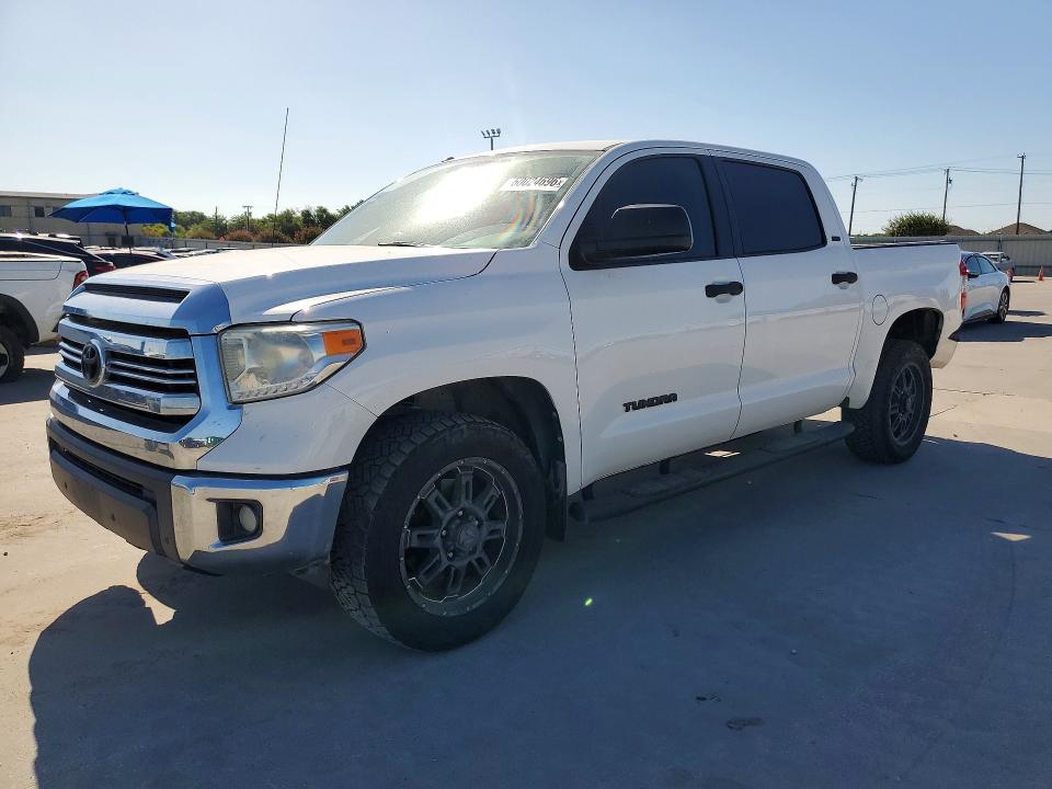 TOYOTA TUNDRA 2017 с VIN 5TFEM5F10HX118222 - Фото с аукциона