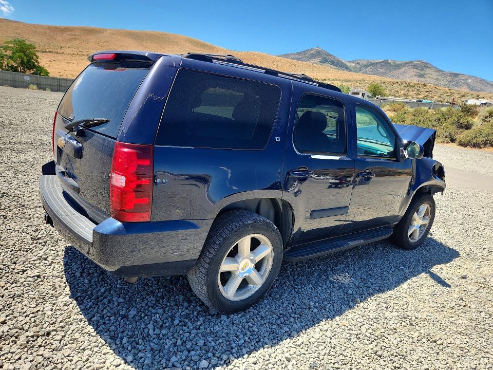 Photo 3 from auction – 2007 CHEVROLET TAHOE with VIN 1GNFK13047J121602