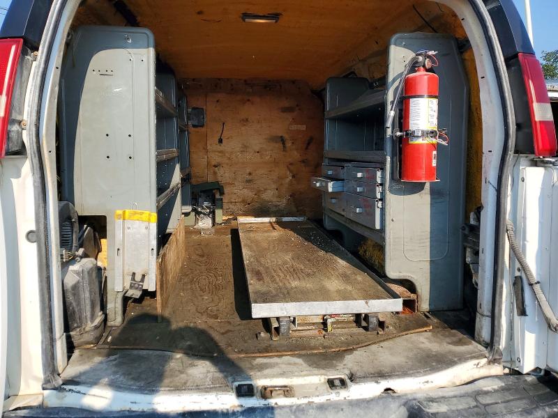 Photo 10 from auction – 2012 CHEVROLET EXPRESS G1500 with VIN 1GCSHAF48C1122444