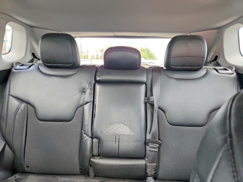 Photo 10 from auction – 2022 JEEP COMPASS with VIN 3C4NJDBB0NT236604
