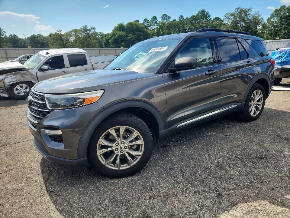 FORD EXPLORER 2020 with VIN 1FMSK8DH8LGA20800 - Photo from auction