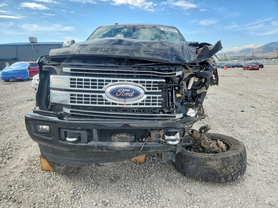 Photo 5 from auction – 2017 FORD F250 with VIN 1FT7W2BT1HED31930