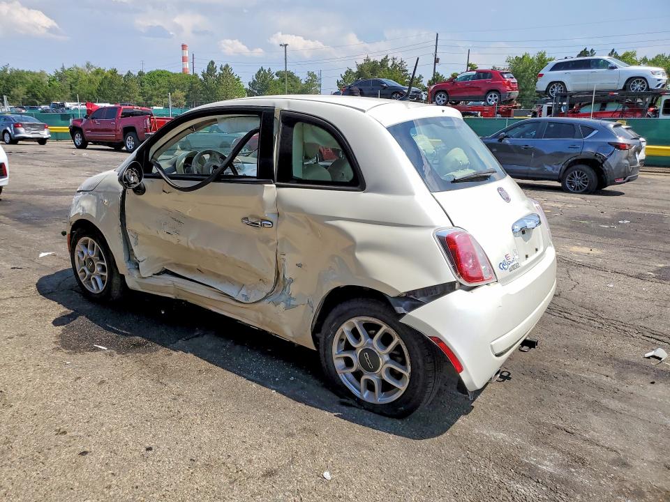 Фото 2 с аукциона – 2015 FIAT 500 с VIN 3C3CFFAR3FT741738
