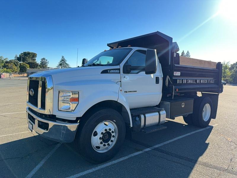 Photo 2 from auction – 2022 FORD F650 with VIN 1FDNF6DE3NDF08598