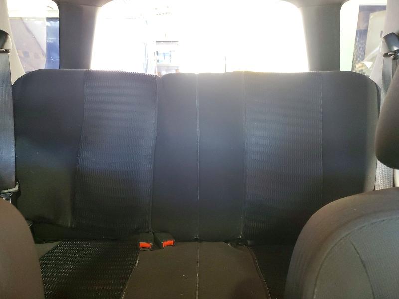 Photo 10 from auction – 2008 FORD ESCAPE with VIN 1FMCU93Z58KD23164