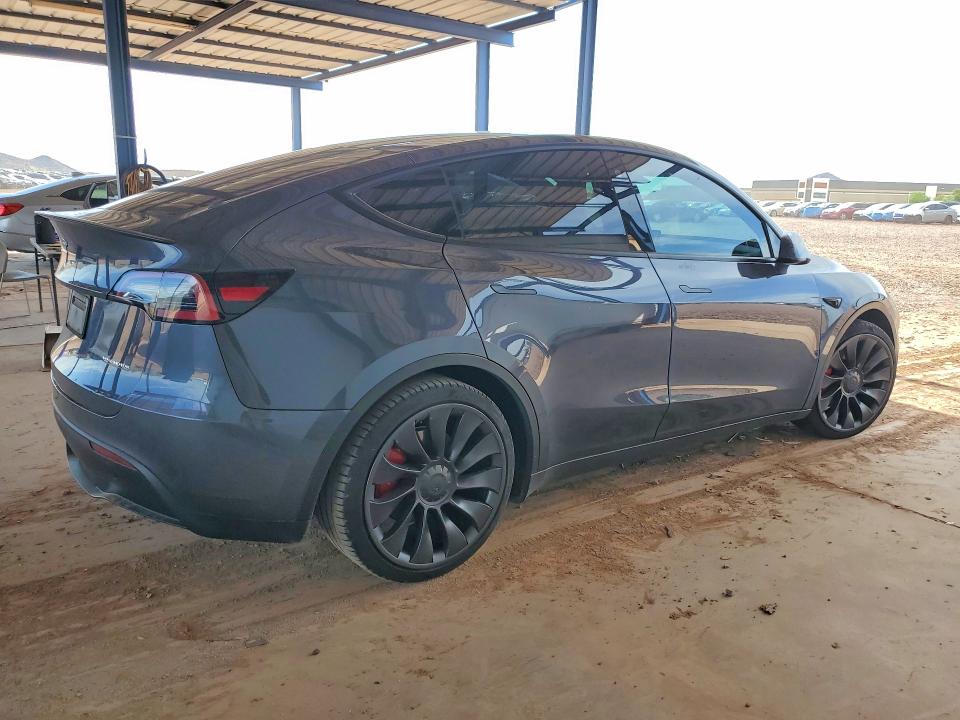 Photo 3 from auction – 2022 TESLA MODEL Y with VIN 7SAYGDEF3NF488312