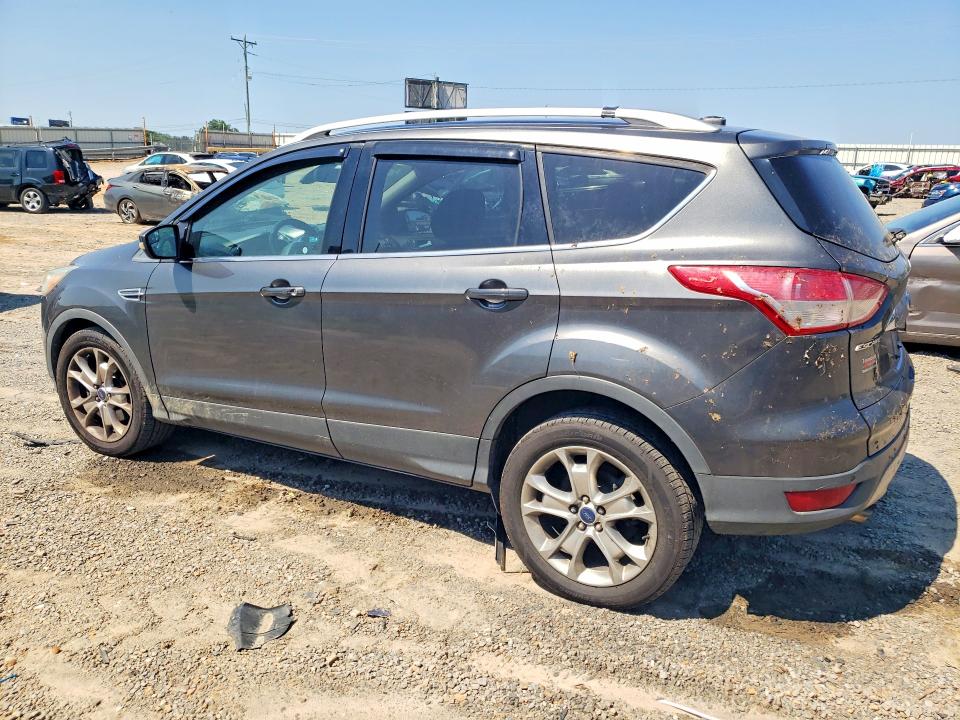 Foto 2 de la subasta – 2015 FORD ESCAPE con VIN 1FMCU0J95FUA26699