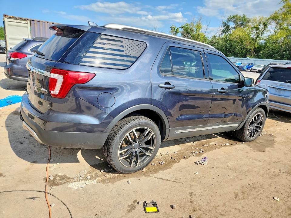 Photo 3 from auction – 2017 FORD EXPLORER with VIN 1FM5K8D89HGB45096