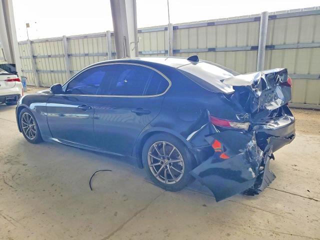 Photo 2 from auction – 2018 ALFA ROMEO GIULIA with VIN ZARFAEBN1J7593122