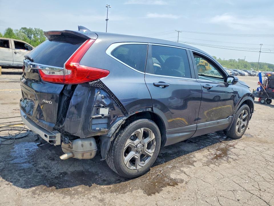 Photo 3 from auction – 2019 HONDA CR-V with VIN 2HKRW2H51KH654674