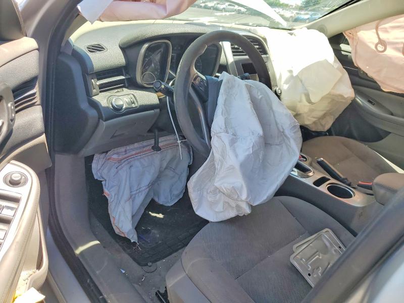 Photo 8 from auction – 2014 CHEVROLET MALIBU with VIN 1G11A5SLXEF275040