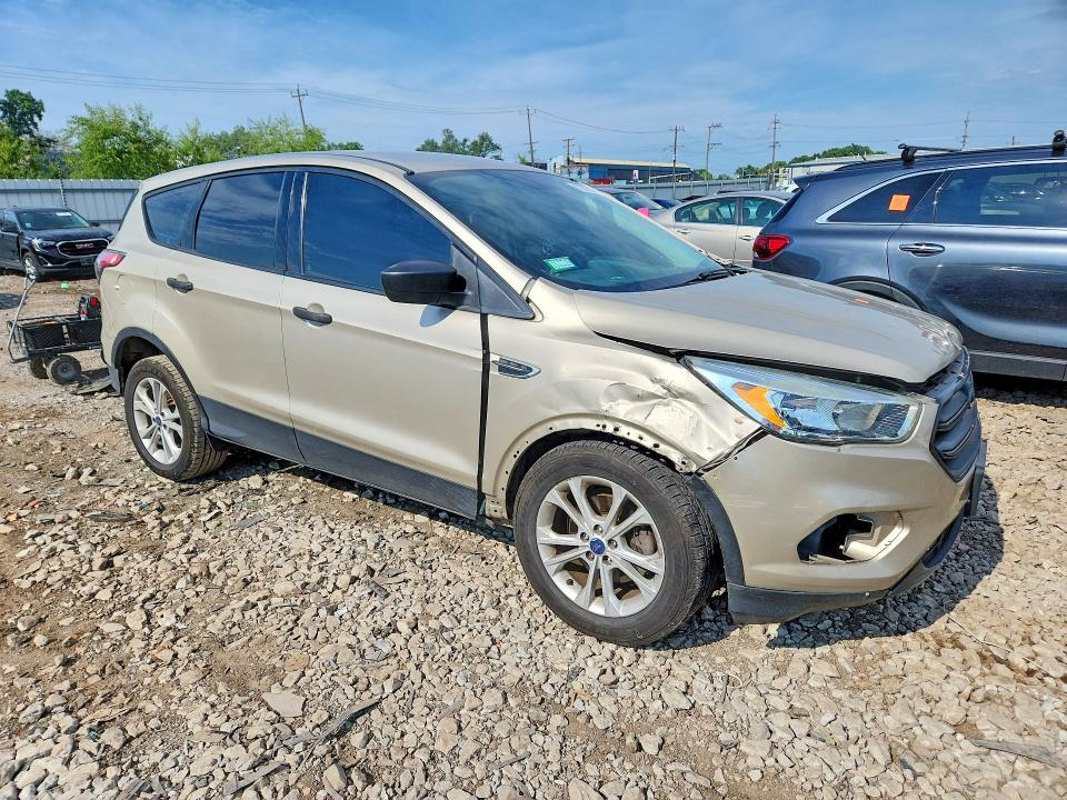 Photo 4 from auction – 2017 FORD ESCAPE with VIN 1FMCU0F7XHUB52731