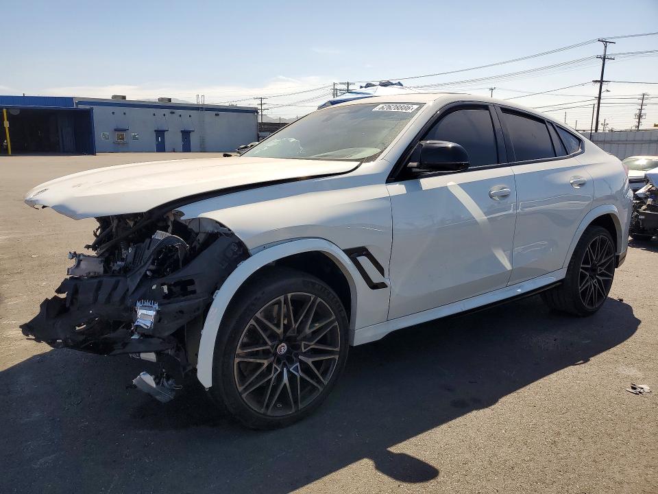 BMW X6 2023 with VIN 5YMCY0C05P9R41992 - Photo from auction