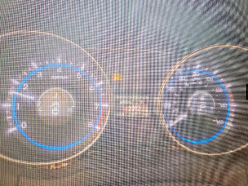 Photo 9 from auction – 2011 HYUNDAI SONATA with VIN 5NPEC4AC4BH078171