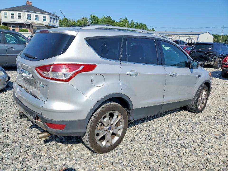 Photo 3 from auction – 2014 FORD ESCAPE with VIN 1FMCU9J97EUB75263