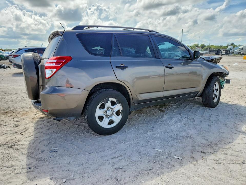 Photo 3 from auction – 2011 TOYOTA RAV4 with VIN 2T3ZF4DV6BW074671