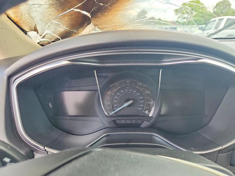 Photo 9 from auction – 2018 FORD FUSION with VIN 3FA6P0D97JR155201