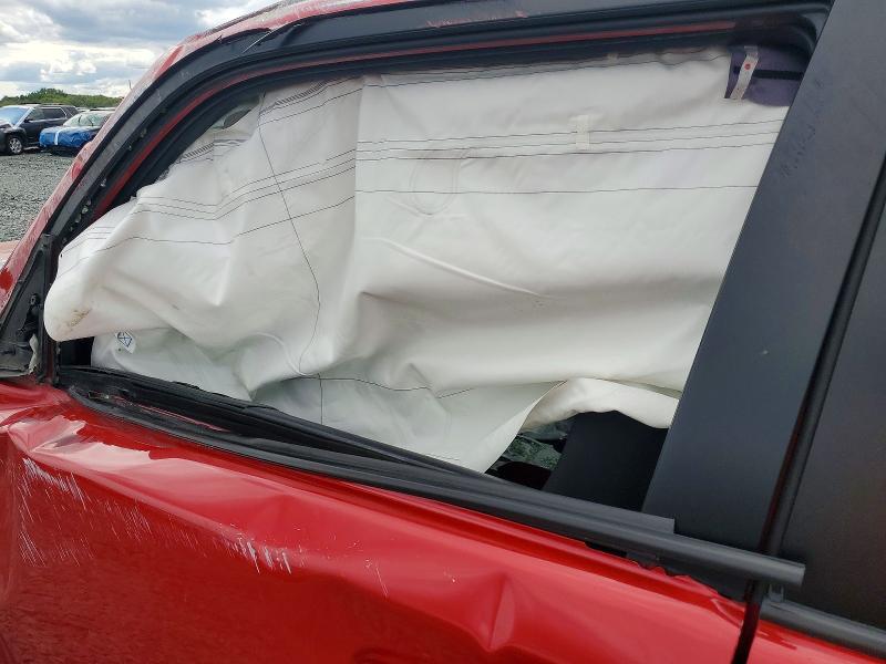 Photo 8 from auction – 2021 TOYOTA 4RUNNER with VIN JTEMU5JR1M5905660