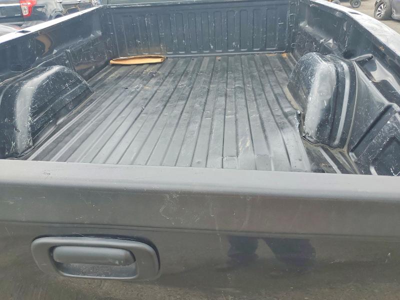 Photo 10 from auction – 2003 CHEVROLET SILVERADO with VIN 1GCEK14T53Z240199