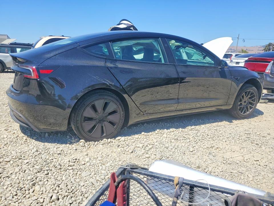 صورة رقم 3 من المزاد - 2025 TESLA MODEL 3 مع VIN 5YJ3E1EAXSF064069