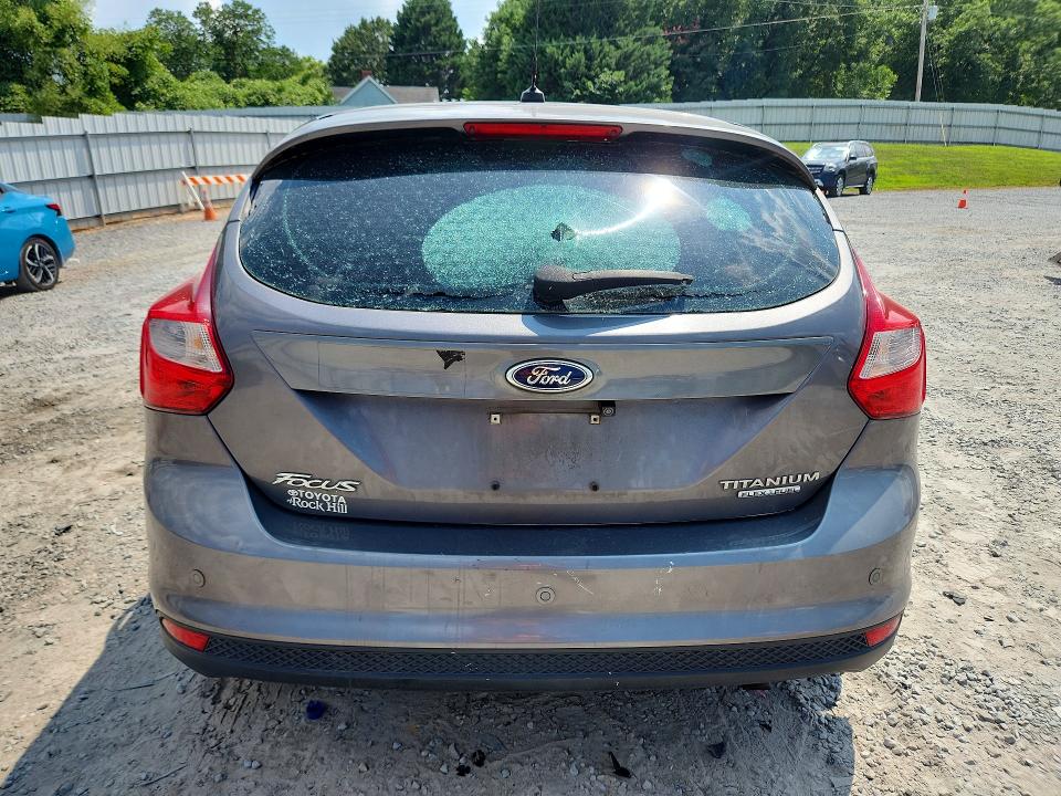 Photo 6 from auction – 2012 FORD FOCUS with VIN 1FAHP3N24CL443397