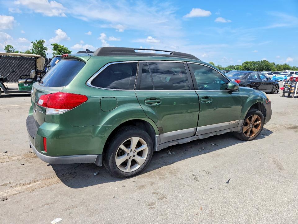 Photo 3 from auction – 2014 SUBARU OUTBACK with VIN 4S4BRCCC8E3260413