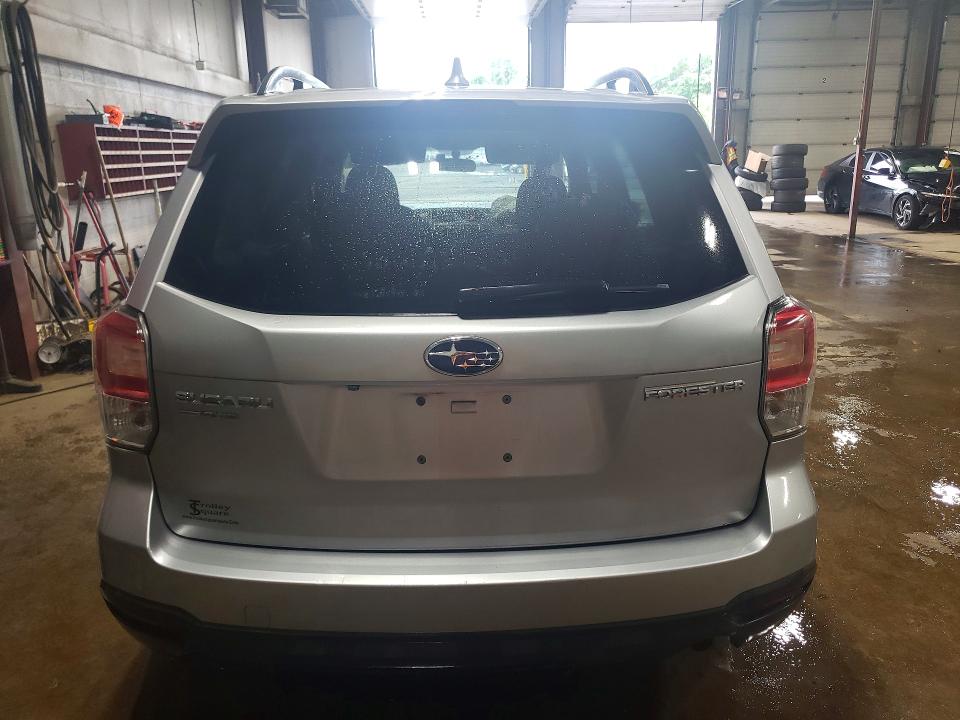 Photo 6 from auction – 2018 SUBARU FORESTER with VIN JF2SJAEC1JH512501