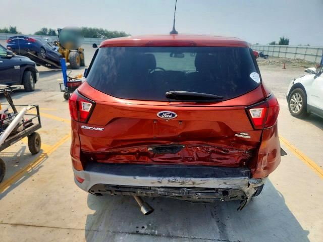 Photo 6 from auction – 2019 FORD ESCAPE with VIN 1FMCU0GD4KUB84666