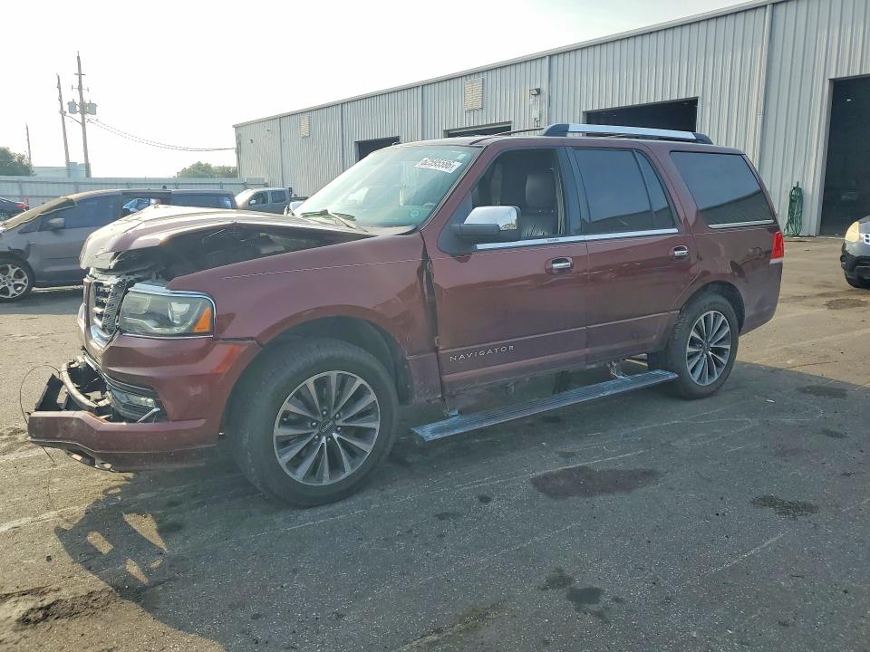LINCOLN NAVIGATOR 2015 with VIN 5LMJJ2HT1FEJ15089 - Photo from auction