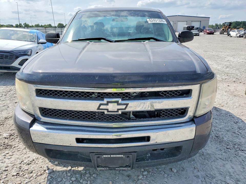 Photo 5 from auction – 2011 CHEVROLET SILVERADO with VIN 1GCNCPEA5BZ123153
