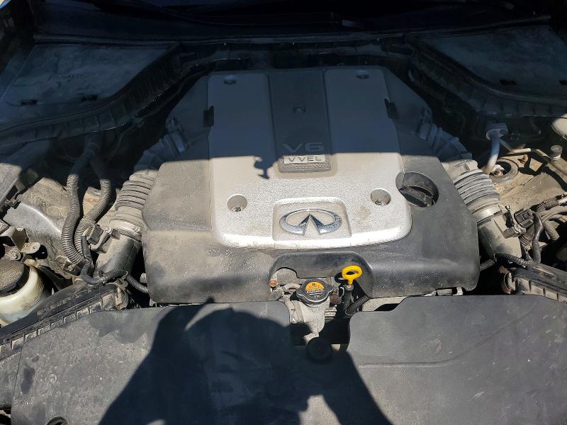 Photo 11 from auction – 2015 INFINITI Q50 with VIN JN1BV7AR4FM390394