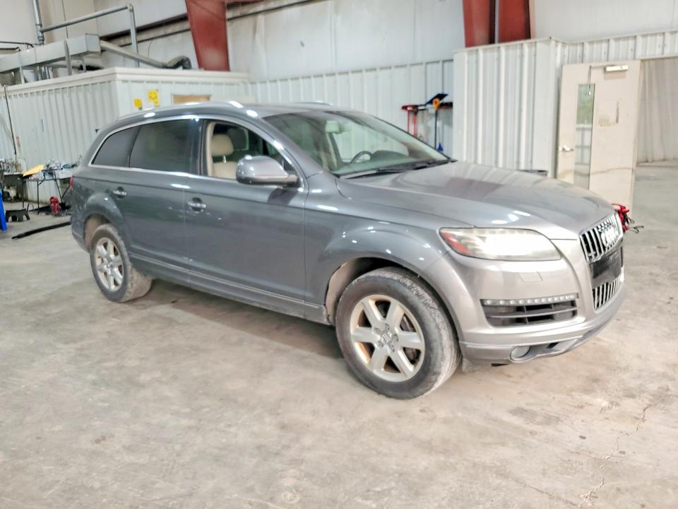 Photo 4 from auction – 2015 AUDI Q7 with VIN WA1LGAFE8FD004911