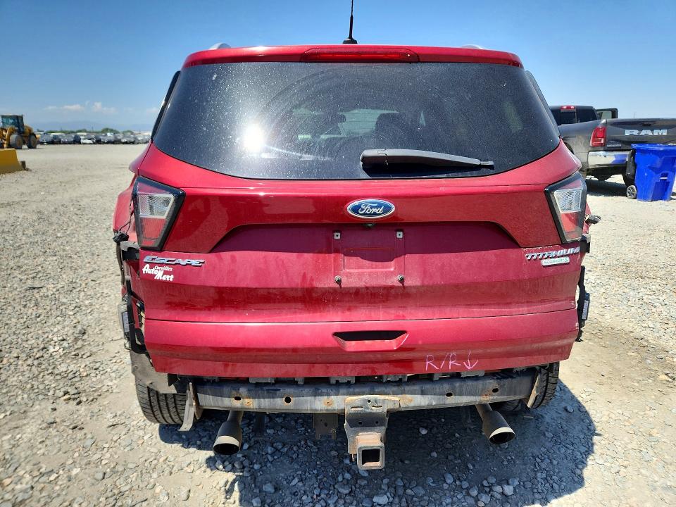Photo 6 from auction – 2017 FORD ESCAPE with VIN 1FMCU0J94HUC13905