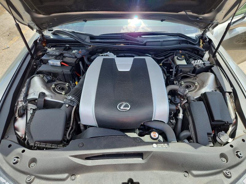 Photo 11 from auction – 2021 LEXUS IS with VIN JTHGZ1B21M5044900
