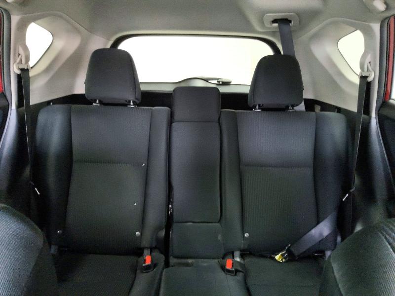 Photo 10 from auction – 2018 TOYOTA RAV4 with VIN 2T3BFREV1JW743988
