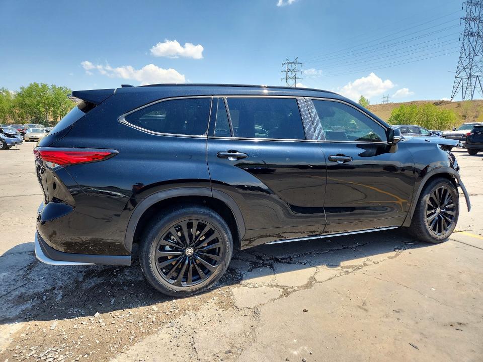 صورة رقم 3 من المزاد - 2023 TOYOTA HIGHLANDER مع VIN 5TDKDRAH9PS014671