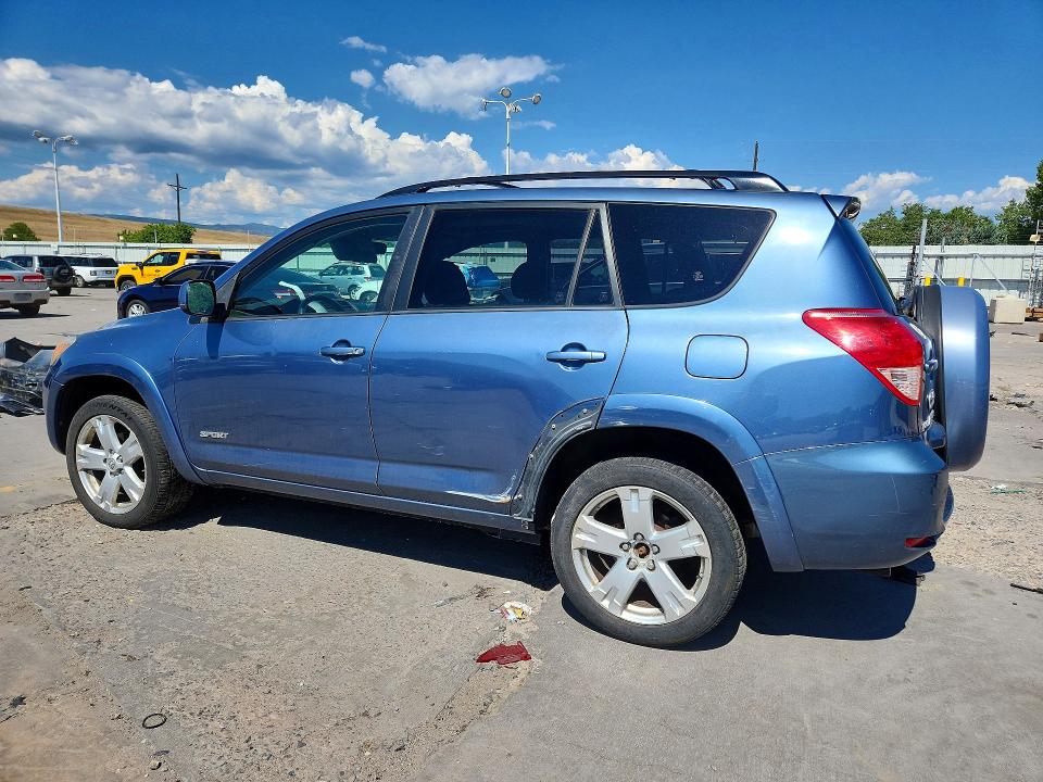 Photo 2 from auction – 2006 TOYOTA RAV 4 with VIN JTMBK32V065010004